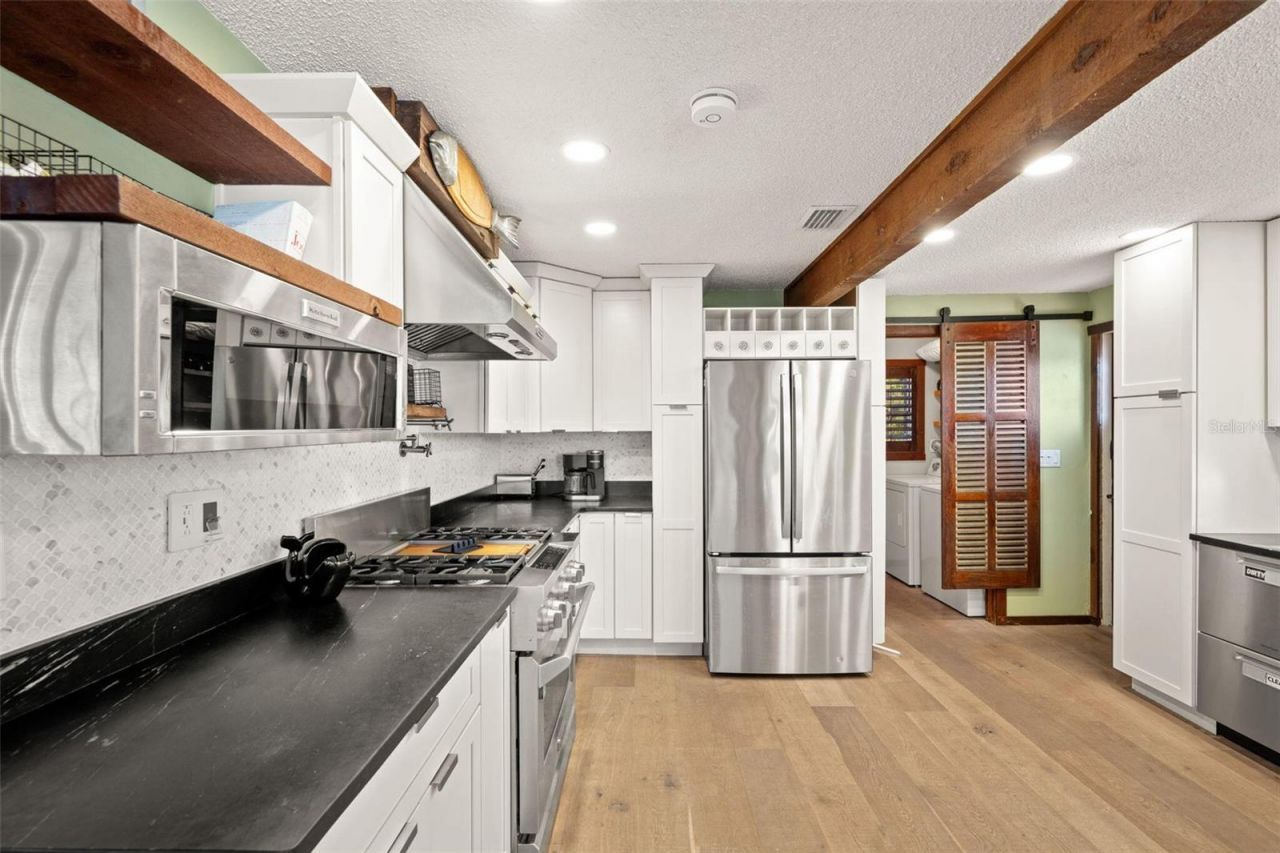 3179 Azalea Drive, Hernando Beach, FL 34607 Photo
