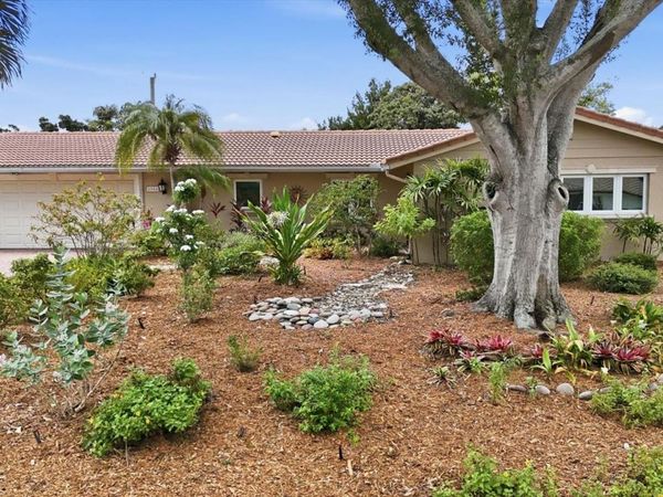 3504 BROOKLINE DRIVE , SARASOTA, FL 34239