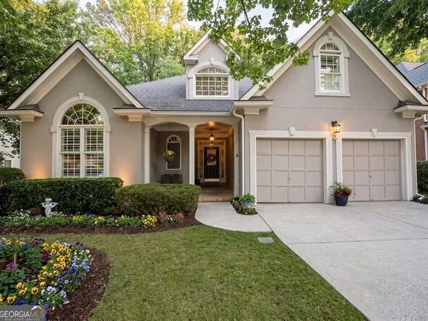850 Lake Medlock Drive, Alpharetta, GA 30022