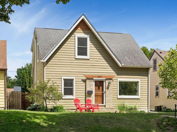 3207 Cleveland Street NE, Minneapolis, MN 55418
