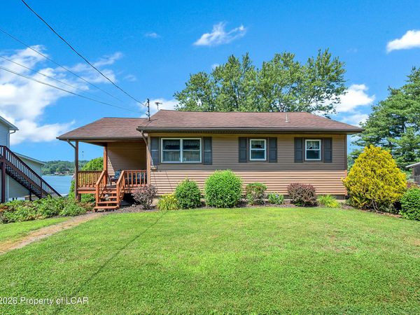 262 Pinecrest Lane, Shickshinny, PA 18655