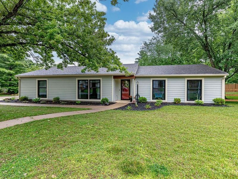 725 David Drive, Oxford, OH 45056 Photo 1