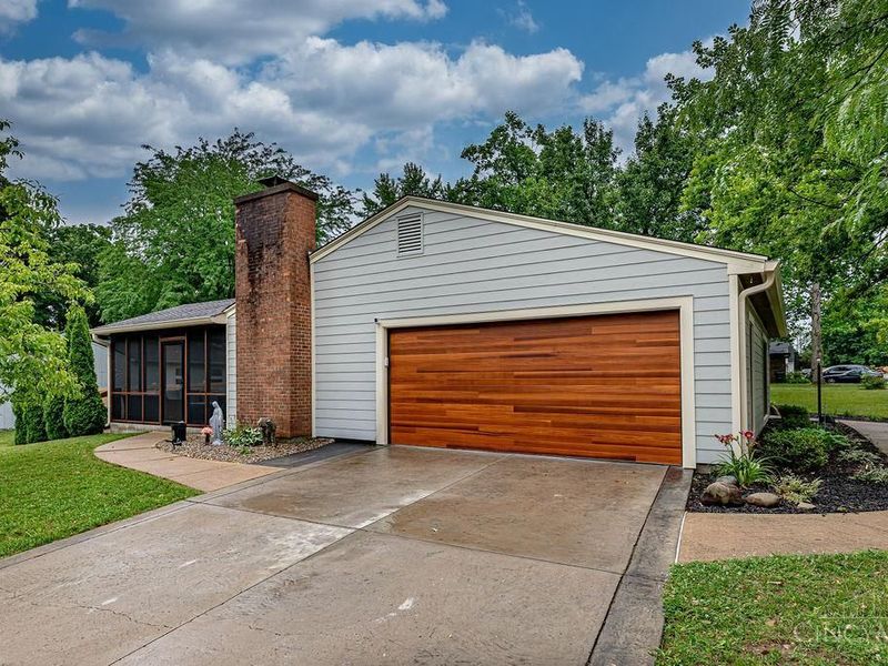 725 David Drive, Oxford, OH 45056 Photo 2