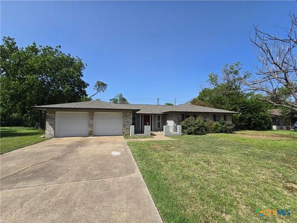 205 E Cherokee Drive , Harker Heights, TX 76548