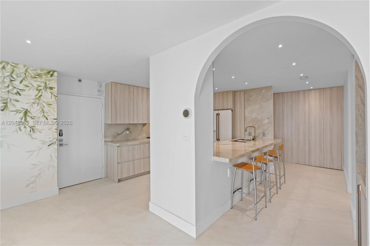 9511 Collins Ave , Unit 403, Surfside, FL 33154 Photo