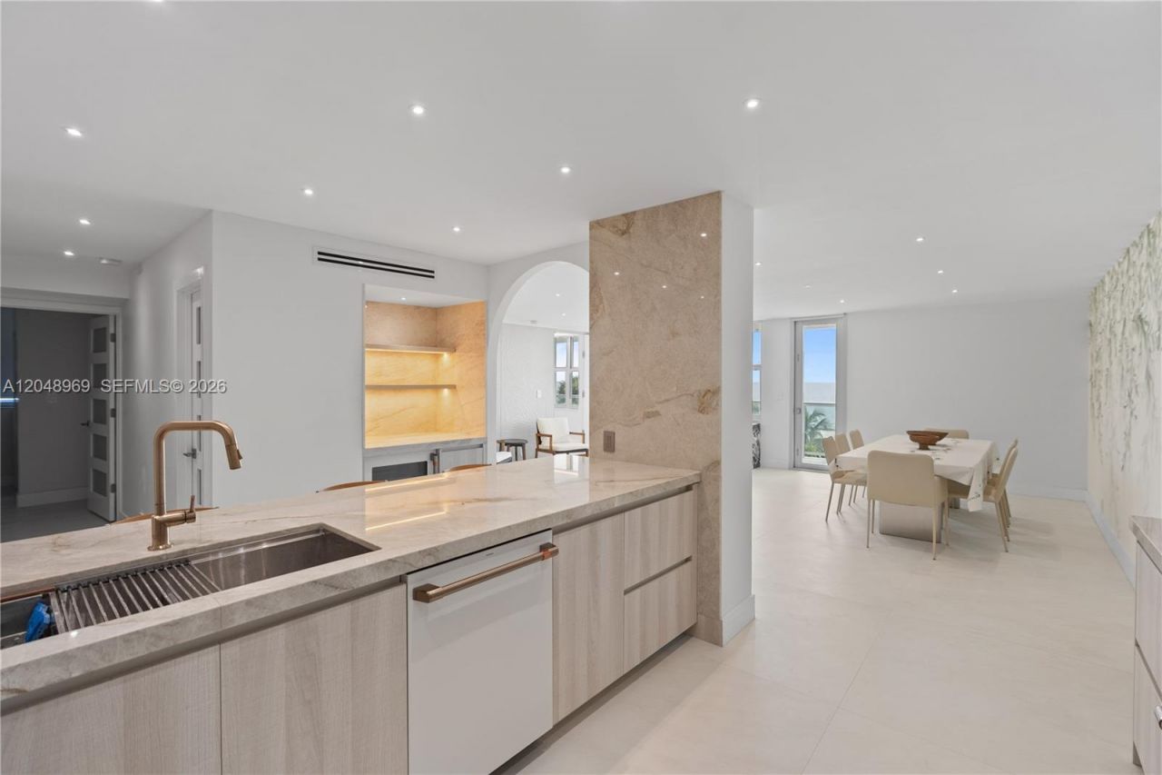 9511 Collins Ave , Unit 403, Surfside, FL 33154 Photo