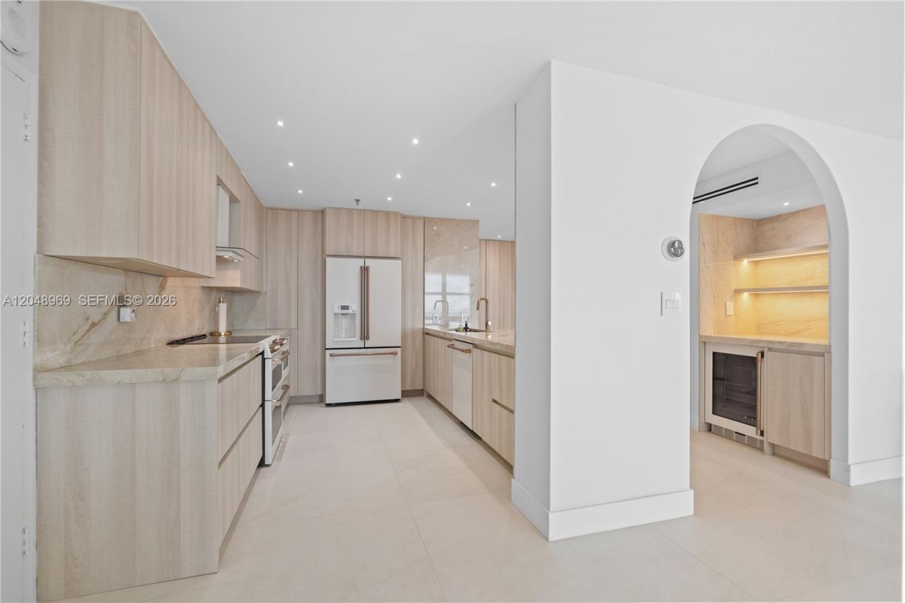 9511 Collins Ave , Unit 403, Surfside, FL 33154 Photo