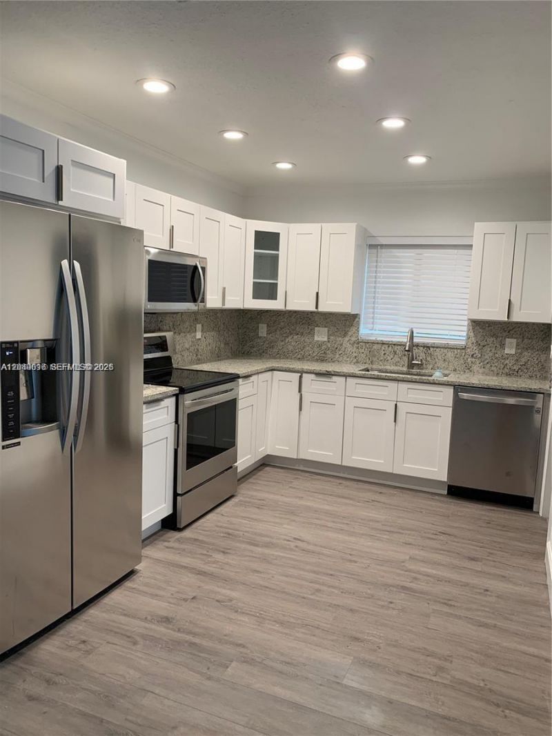 28 SE 7th St , Dania Beach, FL 33004 Photo