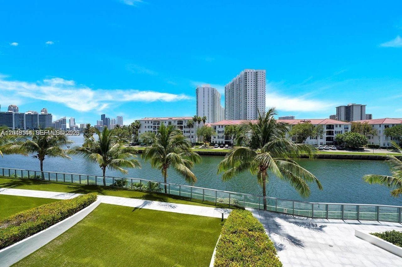 3250 NE 188th St, Unit 608, Aventura, FL 33180 Photo