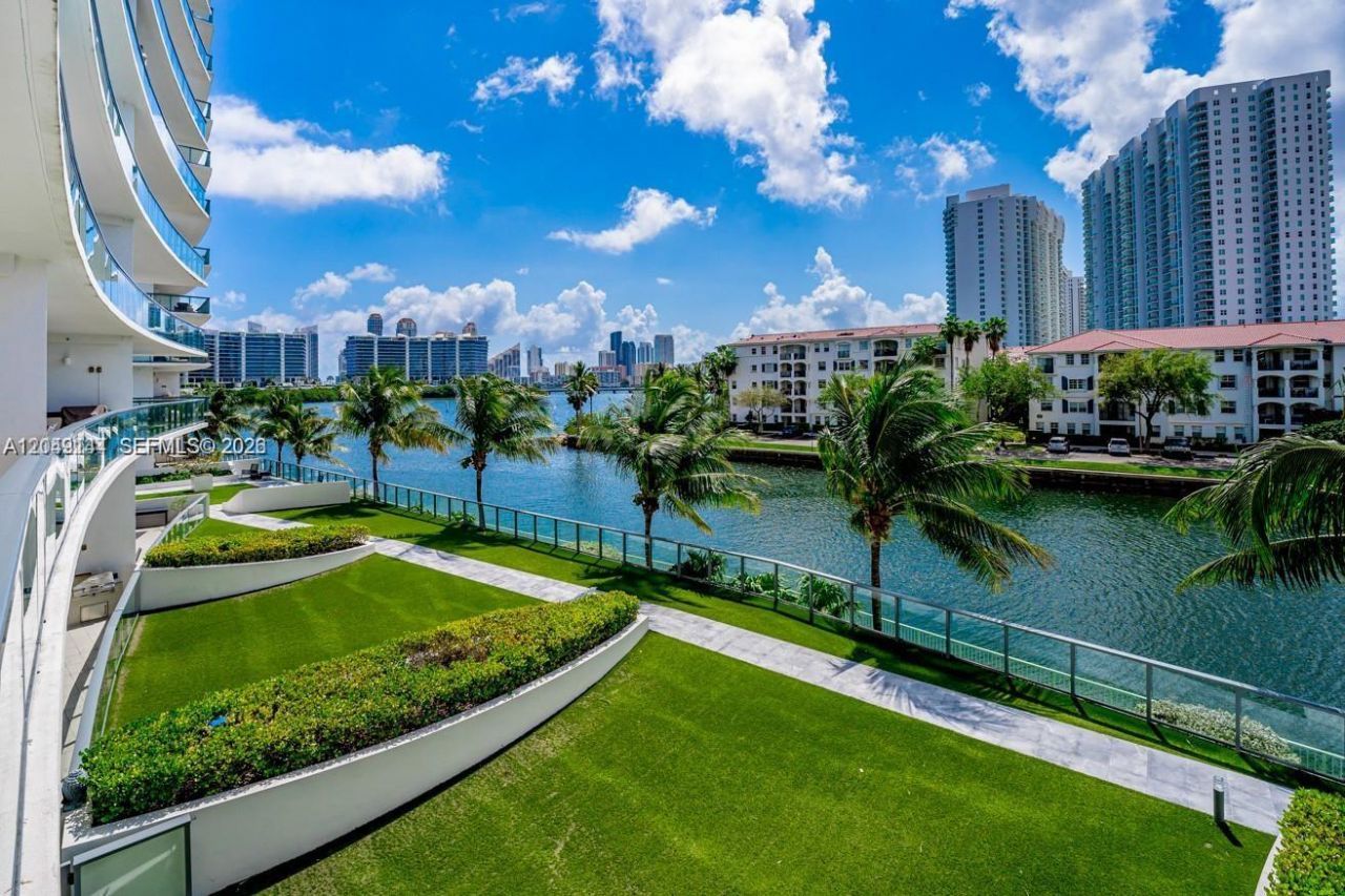 3250 NE 188th St, Unit 608, Aventura, FL 33180 Photo