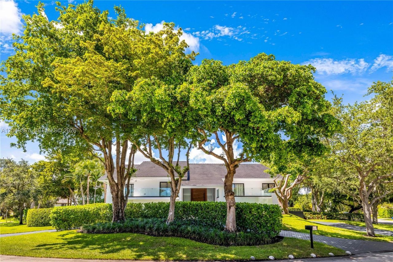 7180 E Lago Dr, Coral Gables, FL 33143 Photo