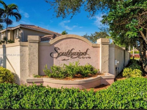 4070 NW 92nd Ave , Sunrise, FL 33351