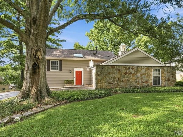 11117 Stoney View Lane, St Louis, MO 63146