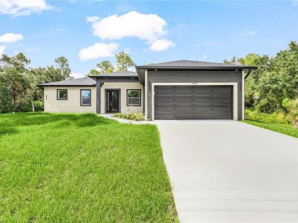 4204 E 24th ST , ALVA, FL 33920