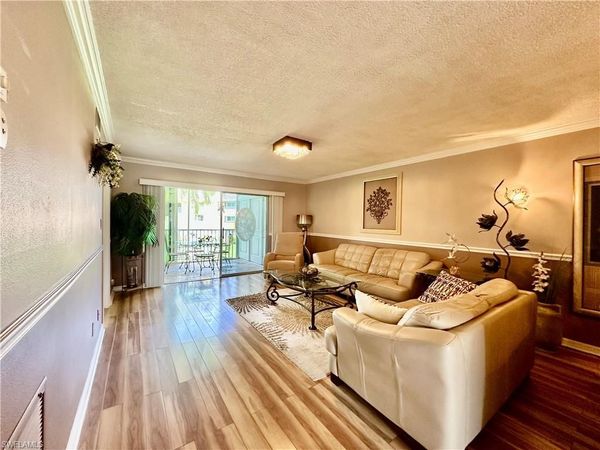 5467 Rattlesnake Hammock RD, Unit 207, NAPLES, FL 34113