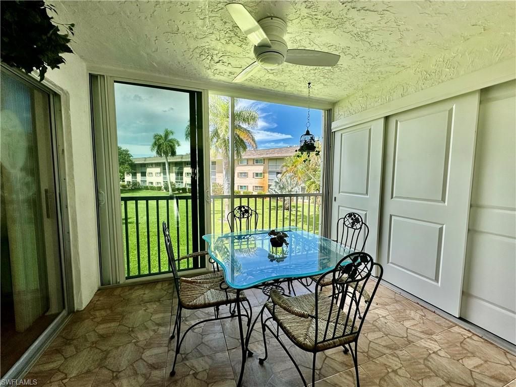 5467 Rattlesnake Hammock Rd , Unit 207, Naples, FL 34110 Photo