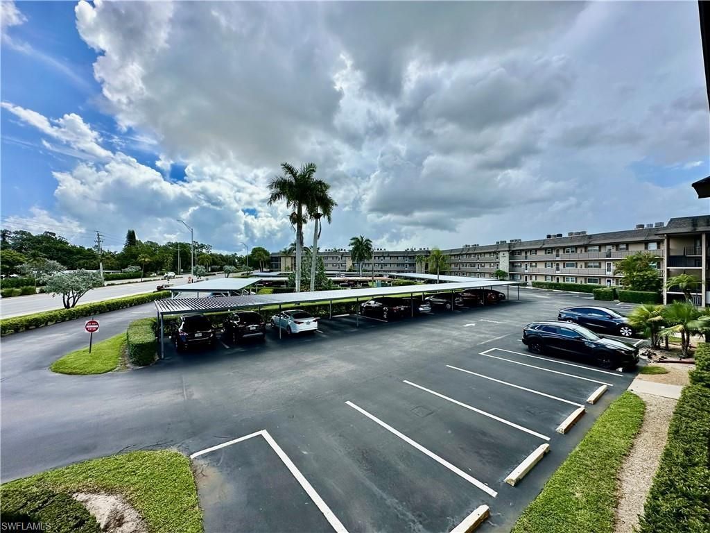 5467 Rattlesnake Hammock Rd , Unit 207, Naples, FL 34110 Photo