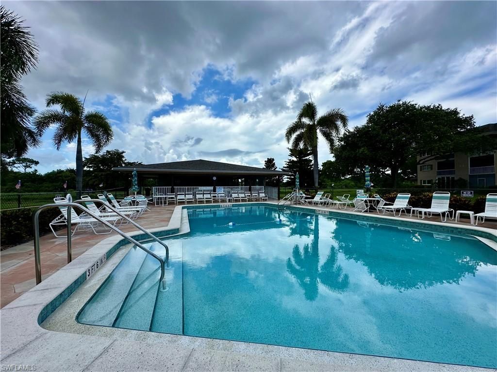 5467 Rattlesnake Hammock Rd , Unit 207, Naples, FL 34110 Photo