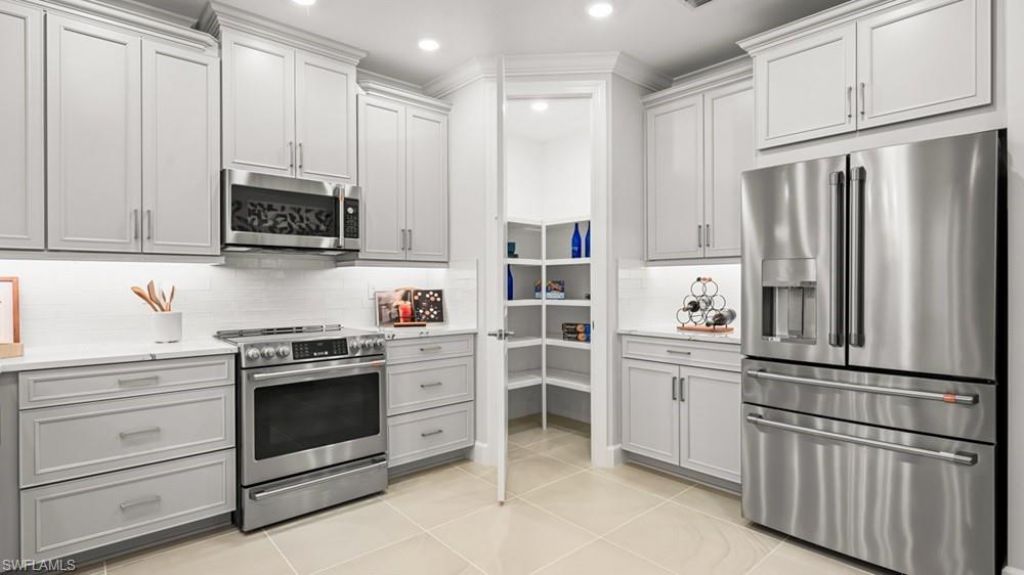 15340 Giardino Dr, Unit 27-103, Naples, FL 34114 Photo