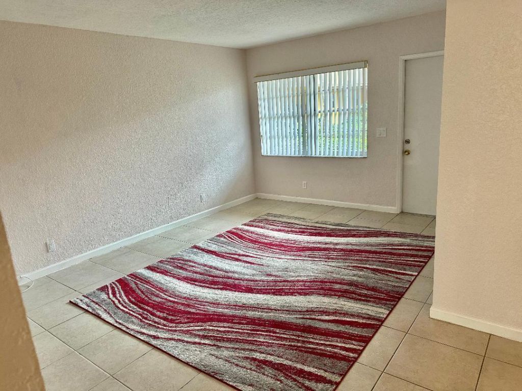 240 Croton Avenue, Unit 110, Lantana, FL 33462 Photo