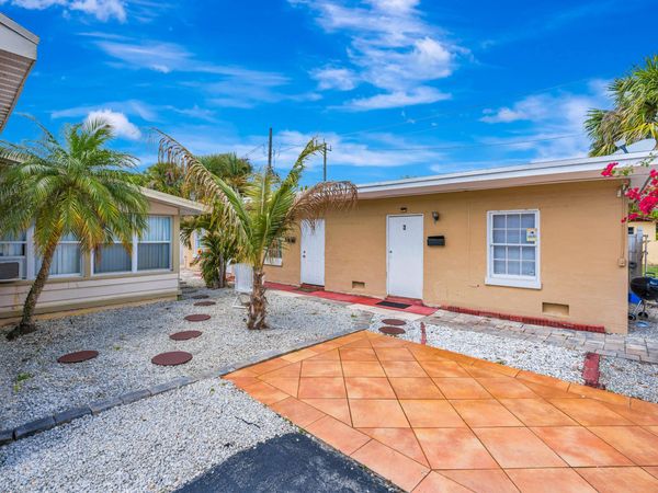 505 Foresteria Drive, Lake Park, FL 33403