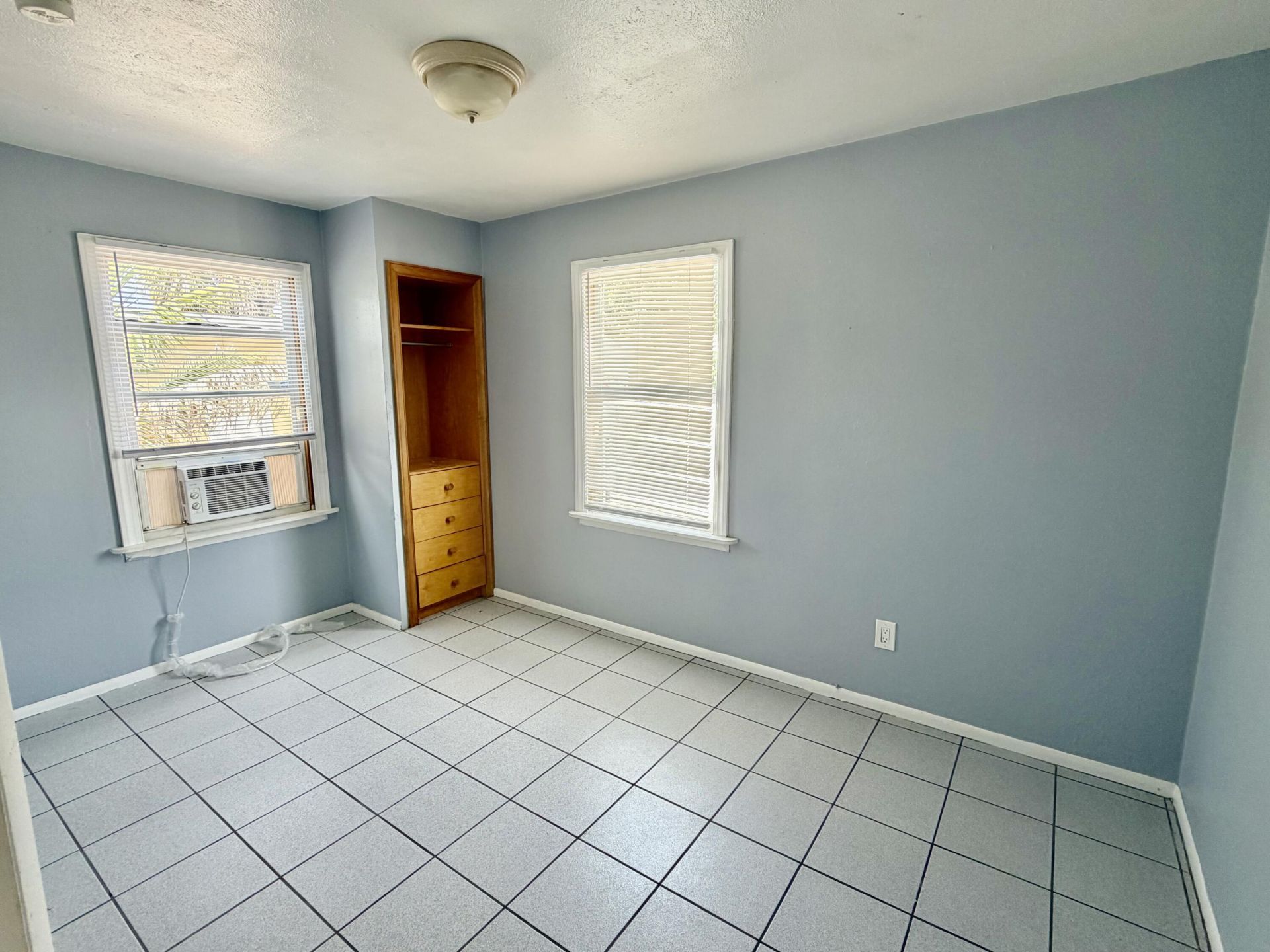 505 Foresteria Drive, Lake Park, FL 33403 Photo