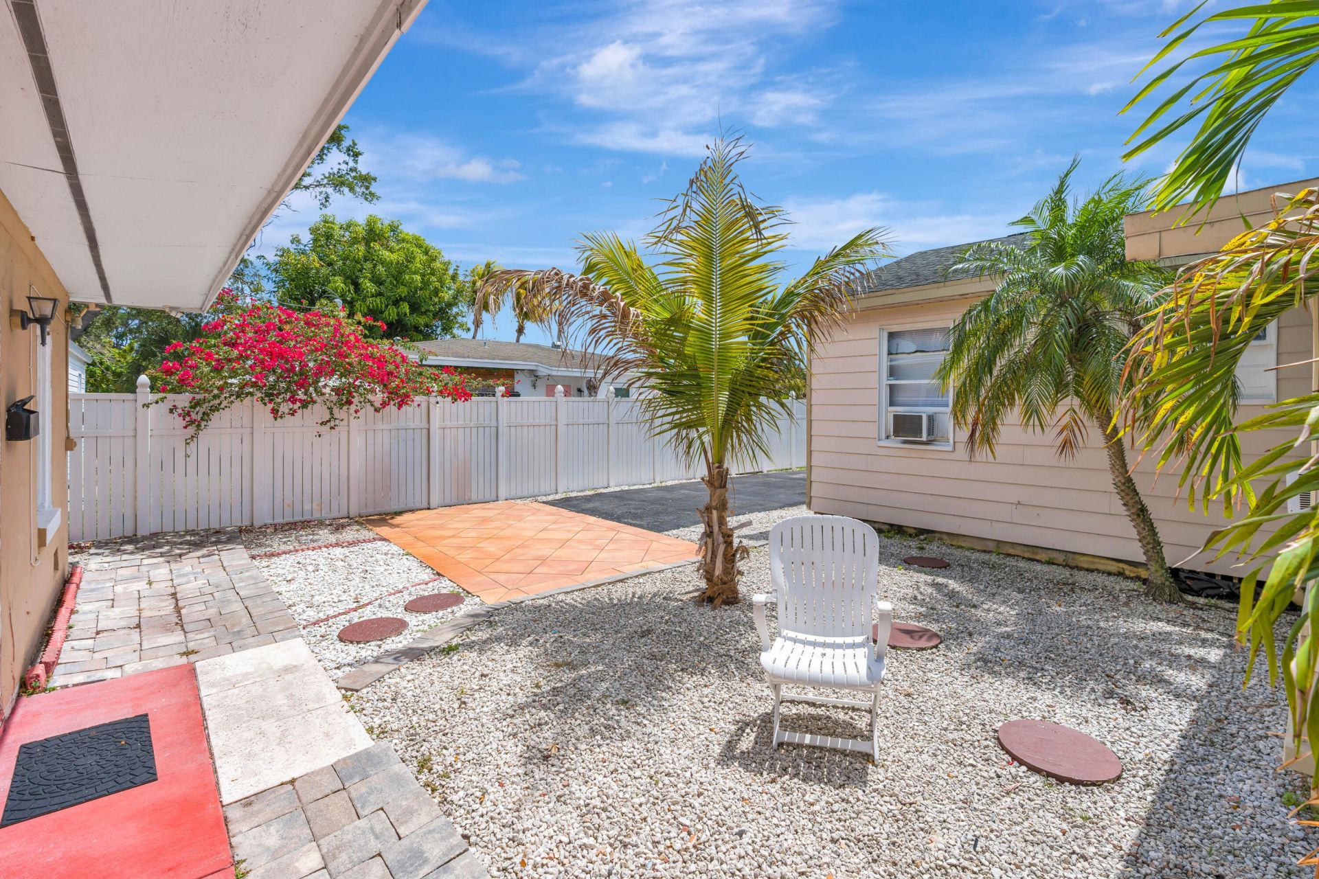 505 Foresteria Drive, Lake Park, FL 33403 Photo