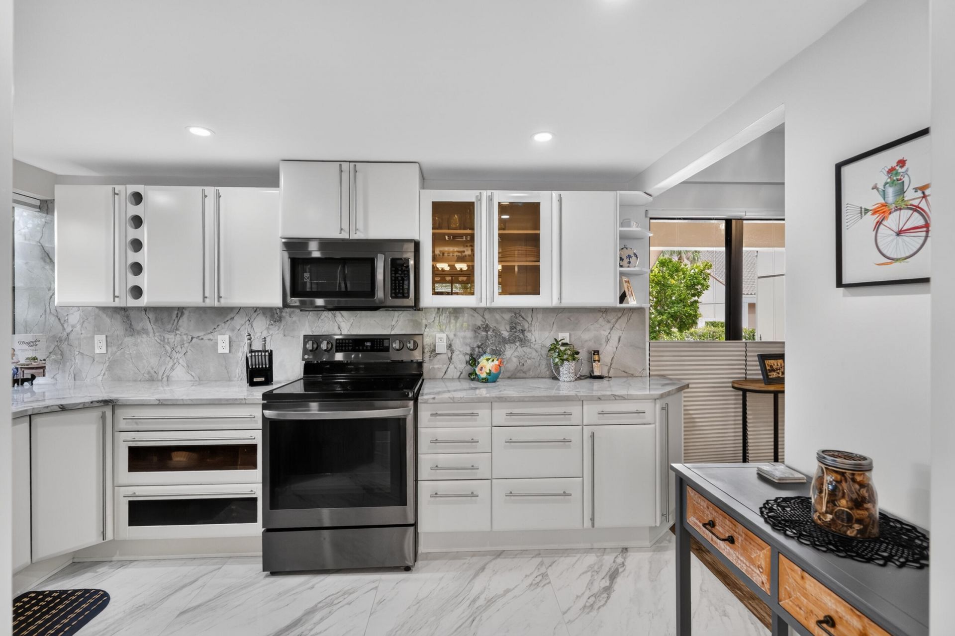 111 Waterview Drive, Unit 111, Palm Beach Gardens, FL 33418 Photo
