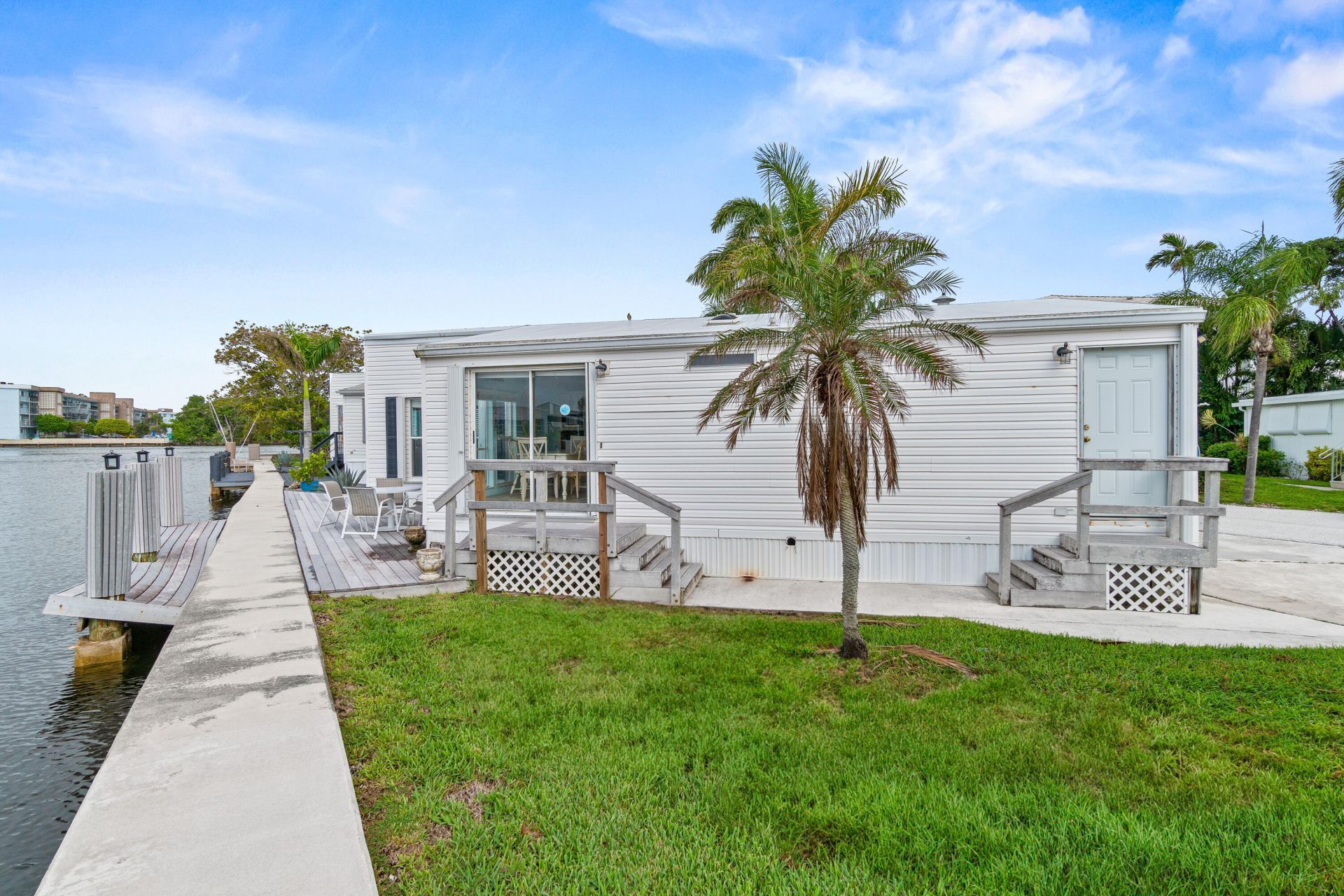 207 Mallard Drive, Unit U, Briny Breezes, FL 33435 Photo