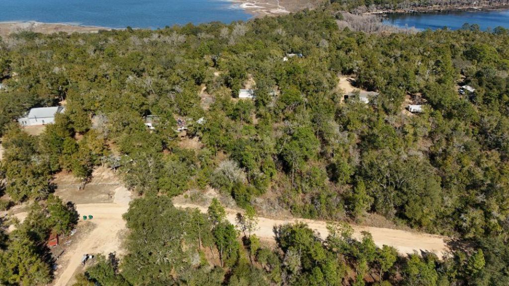 0 Stewart Lake Road, Chipley, FL 32428 Photo