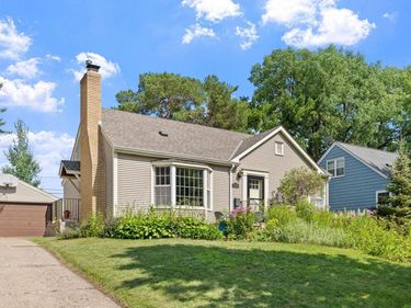 1820 Holton Street, Falcon Heights, MN 55113