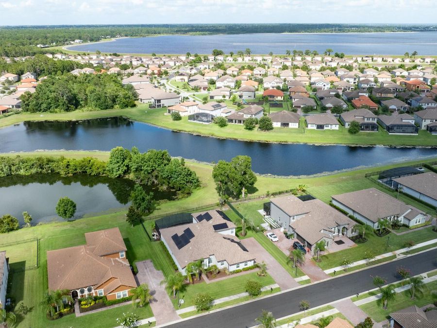 Property Image 100
