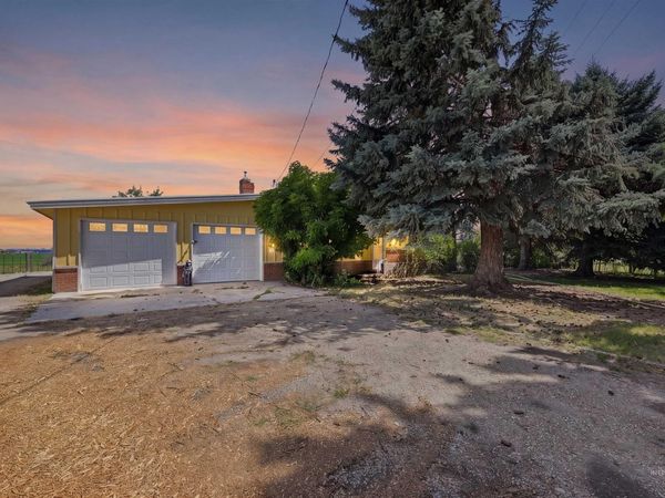 16622 Logan St, Caldwell, ID 83607