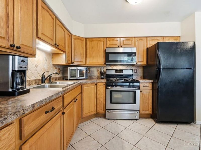 2588 Petworth Court, Reading, OH 45236 Photo 18
