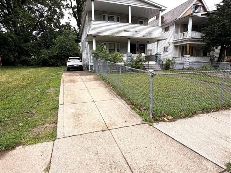 9914 Adams Avenue, Cleveland, OH 44108 Photo 18