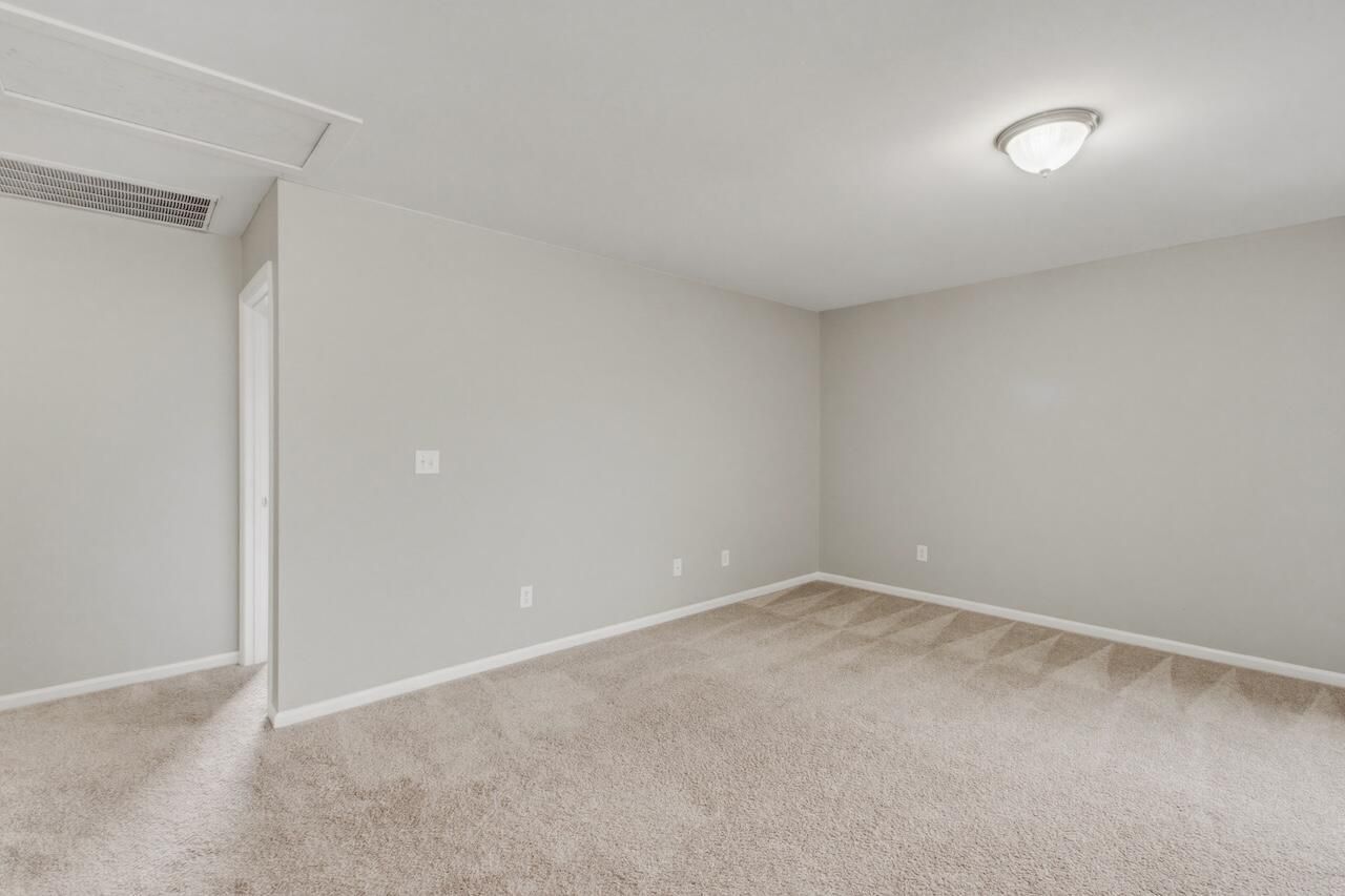 1522 Mandarin Court Photo 22