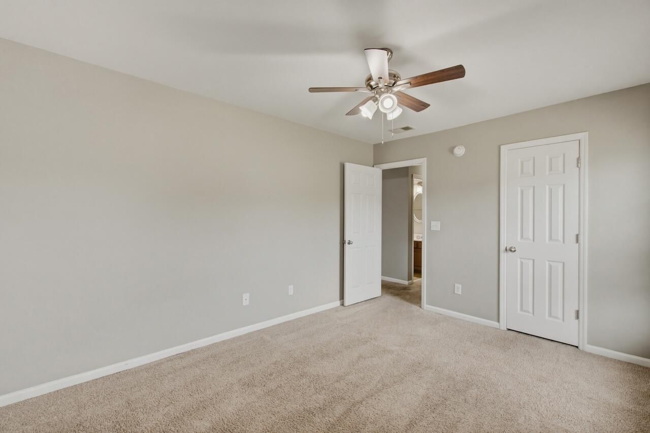 1522 Mandarin Court Photo 29