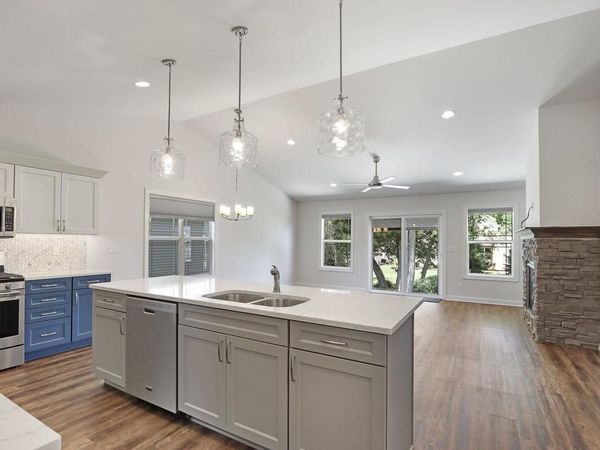 223 Summerhaven LANE, Lake Geneva, WI 53147