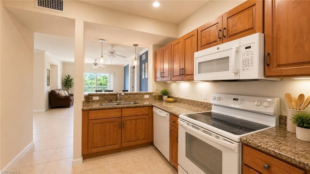 13100 Bella Casa Cir, Unit 235, Fort Myers, FL 33966 Photo