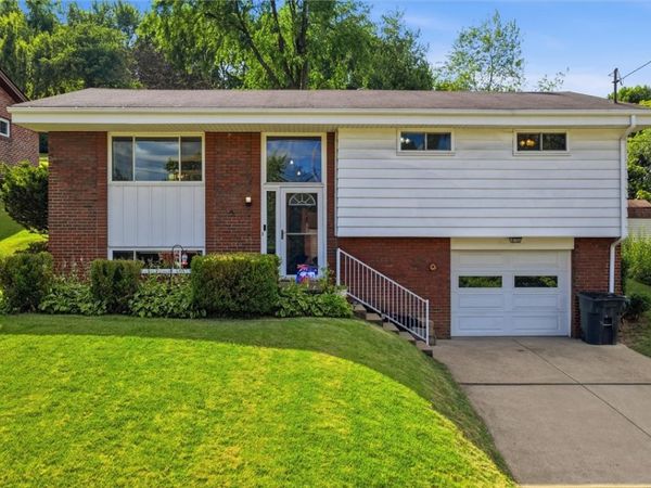 114 Kollar Dr, Mckeesport, PA 15133