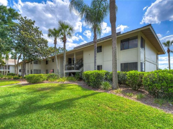 29300 BAY HOLLOW DRIVE , Unit 3258, WESLEY CHAPEL, FL 33543