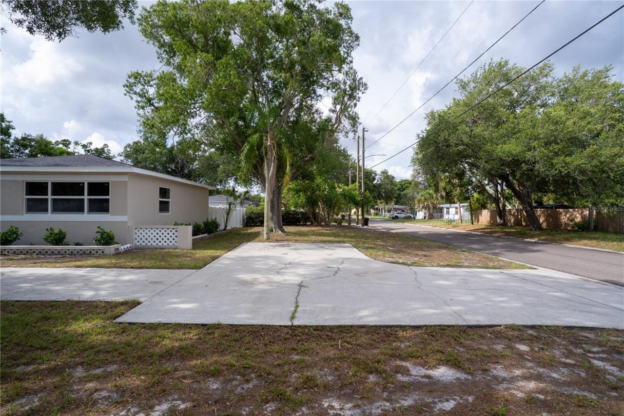 4566 28th Avenue N, Saint Petersburg, FL 33713 Photo