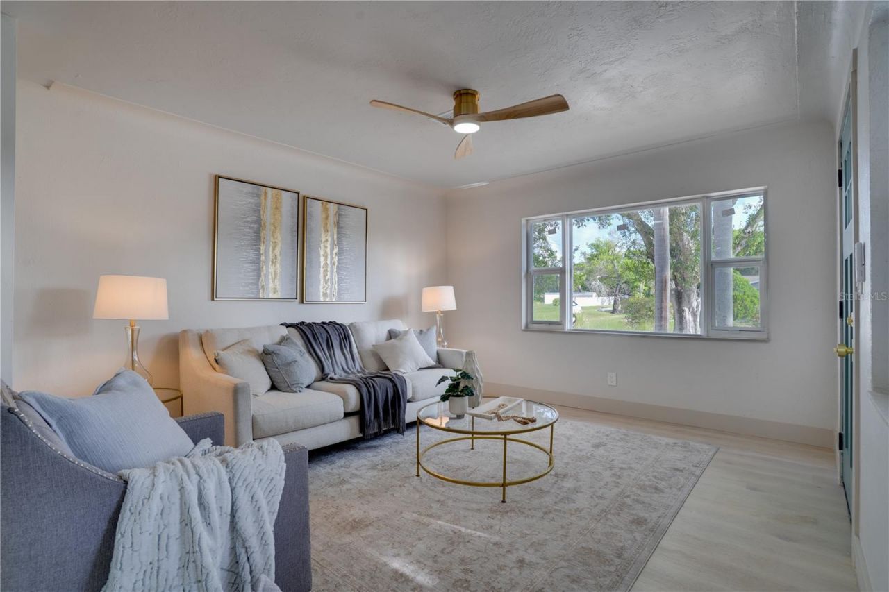 4566 28th Avenue N, Saint Petersburg, FL 33713 Photo