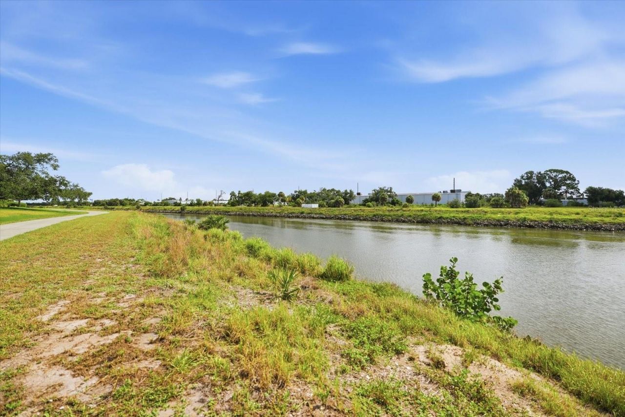 210 Rio Terra , Venice, FL 34285 Photo