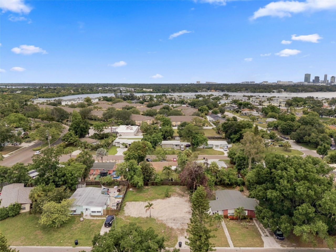 3963 Neptune Drive Se, Saint Petersburg, FL 33705 Photo