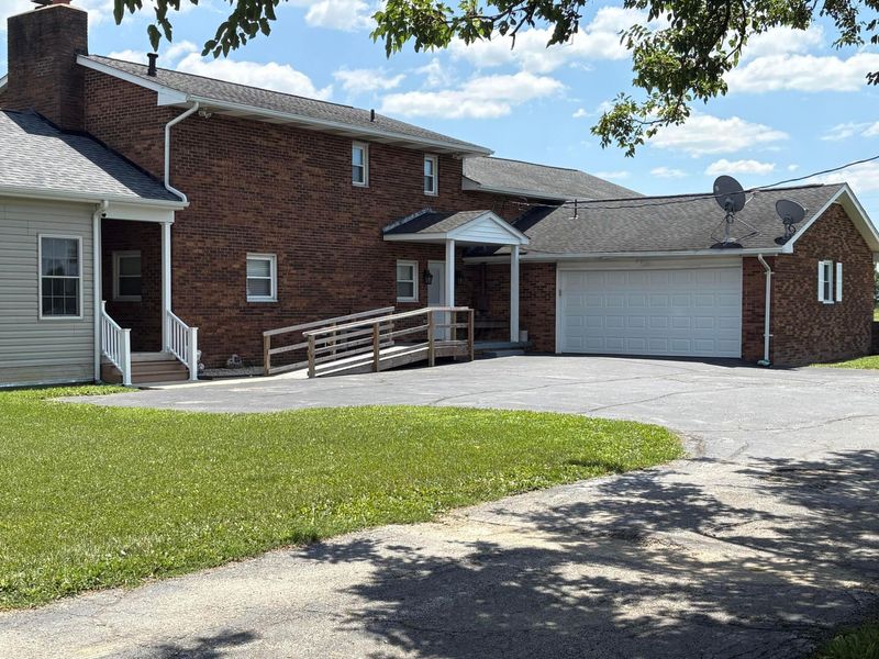 13516 Scioto Darby Road, Orient, OH 43146 Photo 2