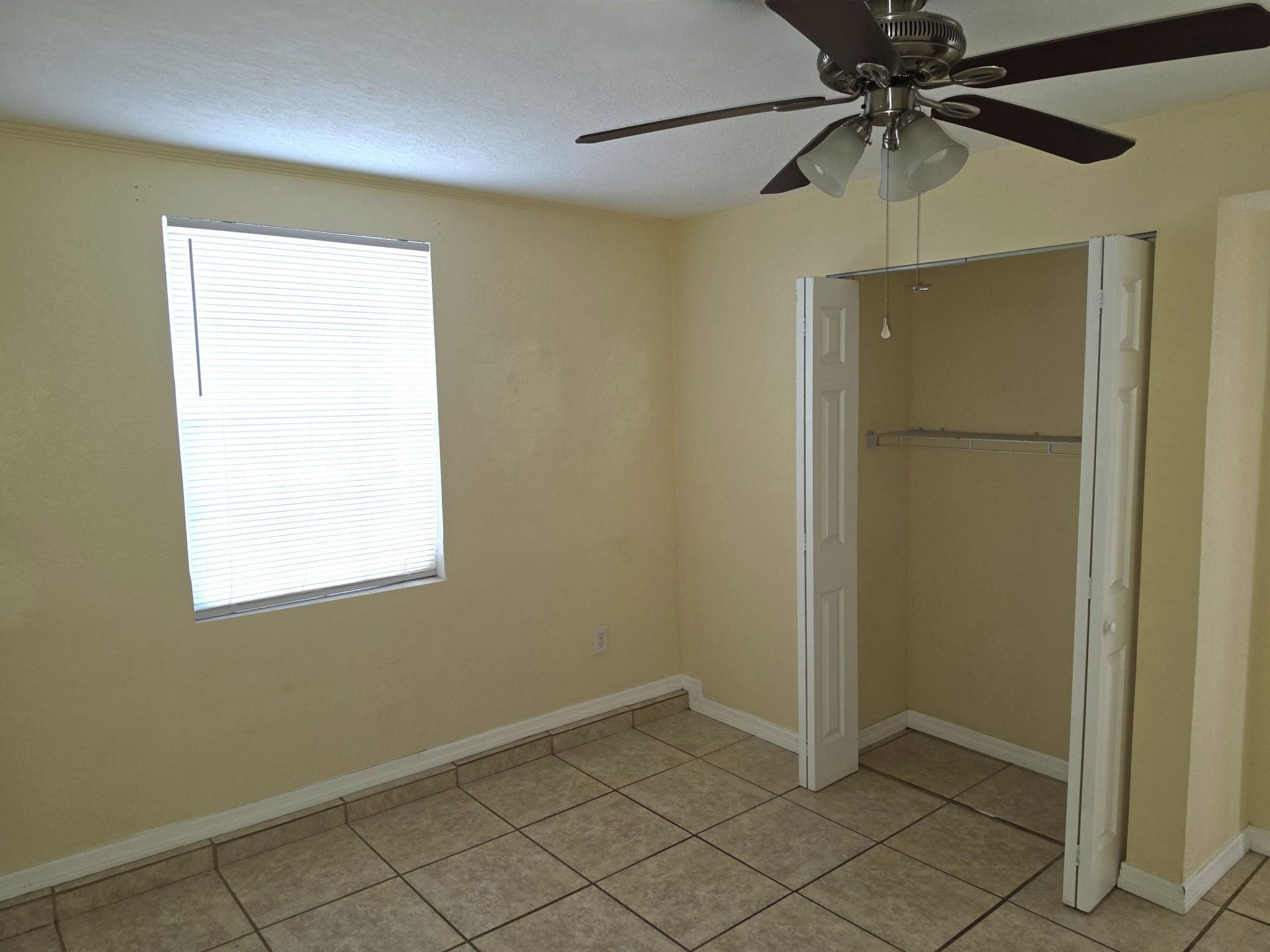 814 Poplar Drive, Unit B, Lake Park, FL 33403 Photo