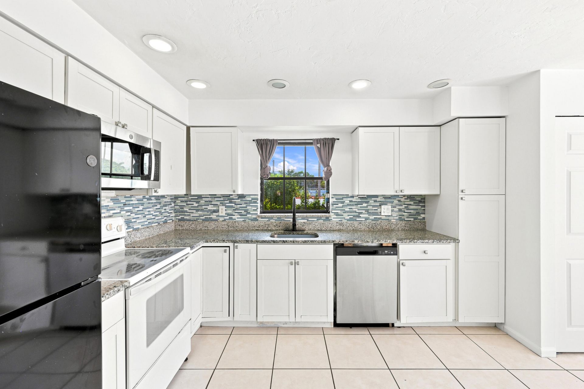 2716 Yale Lane, Boynton Beach, FL 33426 Photo