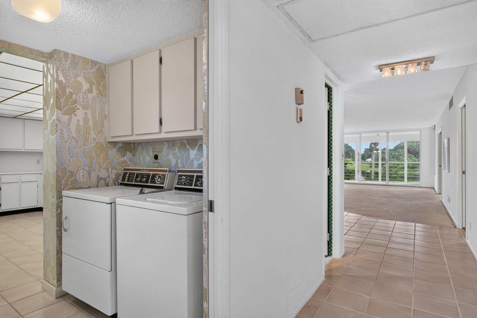806 Cypress Boulevard, Unit 209, Pompano Beach, FL 33069 Photo