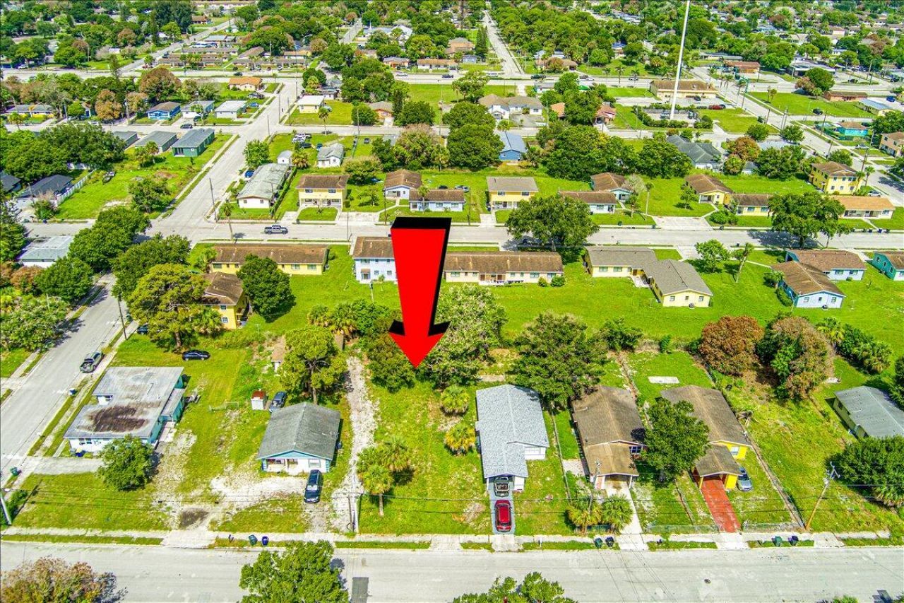 807 N 22nd N Street, Fort Pierce, FL 34950 Photo